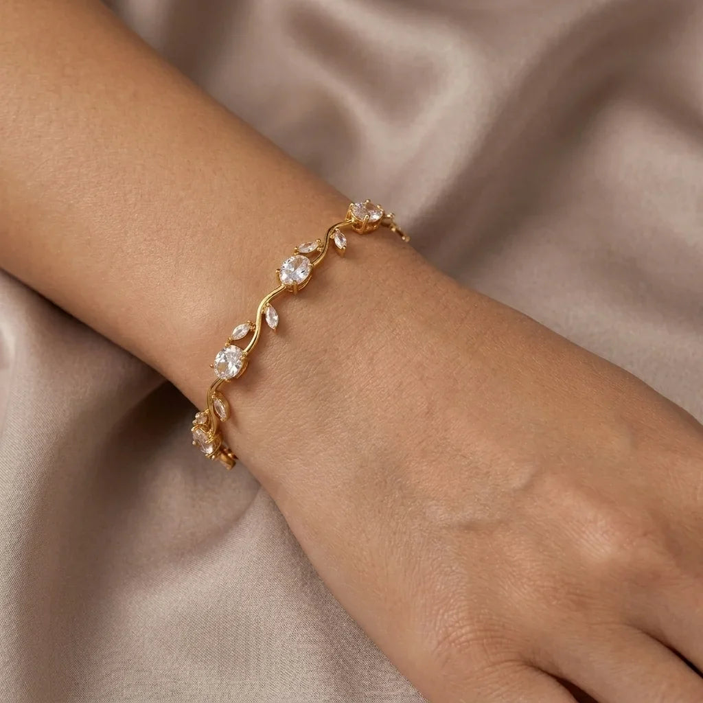 Tulip Bracelet With Swan Necklace Stainless Steel Durable Comfortable Stylish Affordable Practical Choice Reliable Performance